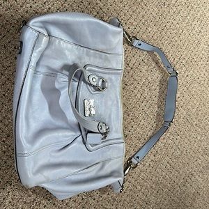 Coach periwinkle shoulder purse